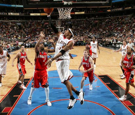 在这日新月 在这日新月