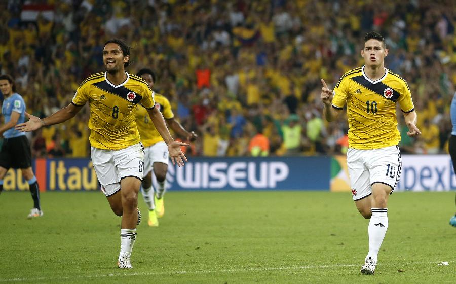 与比赛之余 与比赛之余