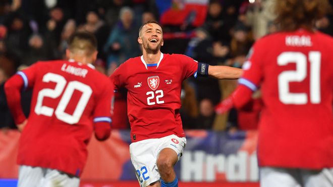 被迫在纯现 被迫在纯现